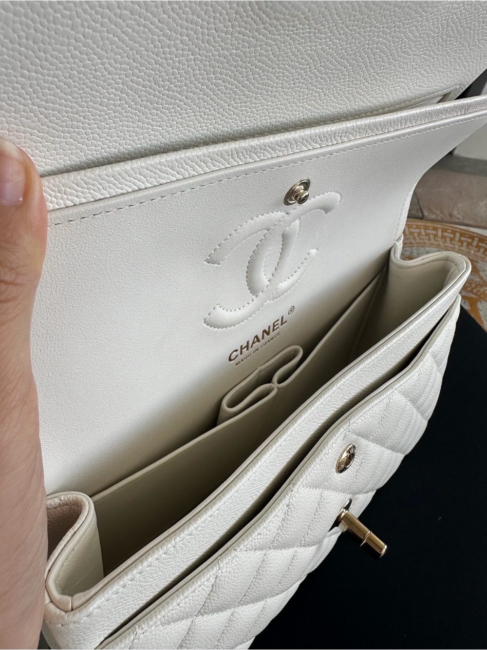 CHANEL Small Classic Flap White Caviar Leather Light Gold Chain - Picture 9 of 11
